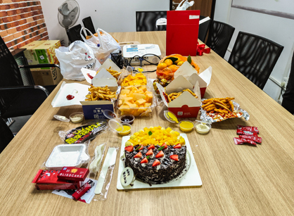 广州pp电子游戏装饰季度生日会大放送度